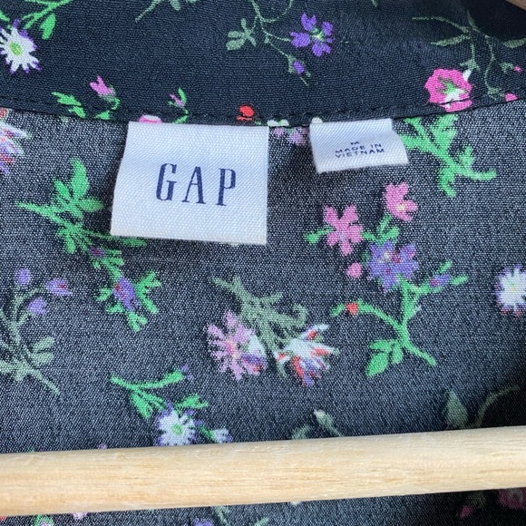 Gap Fit and Flare Button Floral Dress - Black - Picture 5 of 5